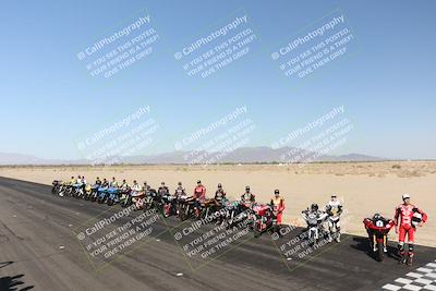 media/Apr-25-2025-BRL Bagger Racing League (Fri) [[6011495a33]]/Group Photo/